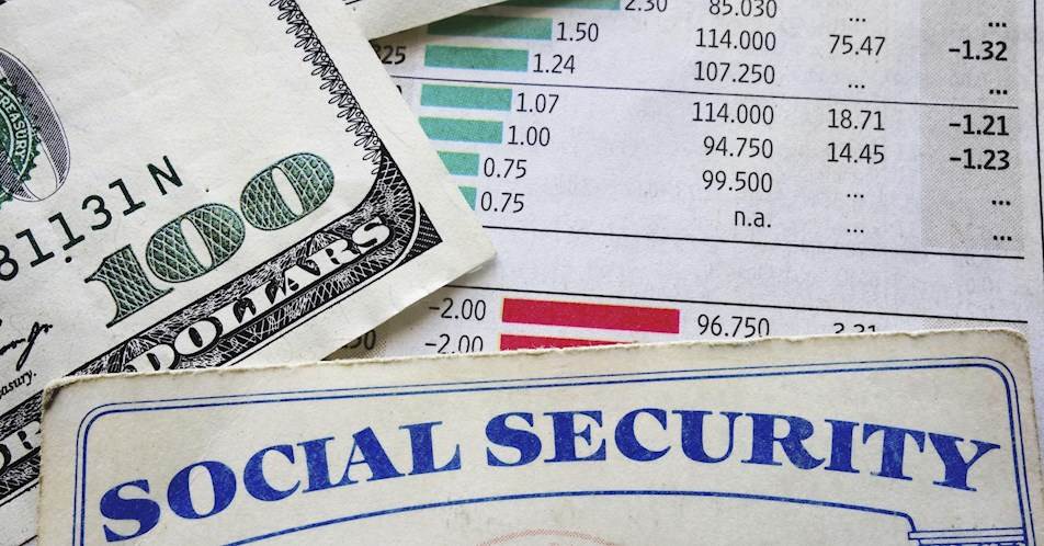 Can I Start Collecting My Social Security Benefits If I’m Still Working?